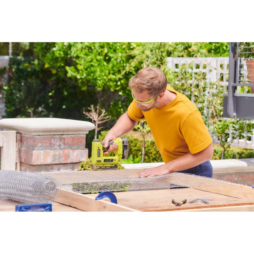 Аккумуляторный степлер Ryobi ONE+ R18ST50-0  без аккумулятора в комплекте 5133004496 — фото 15