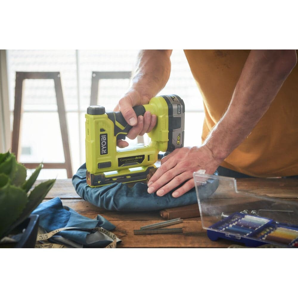 Аккумуляторный степлер Ryobi ONE+ R18ST50-0  без аккумулятора в комплекте 5133004496 — фото 18