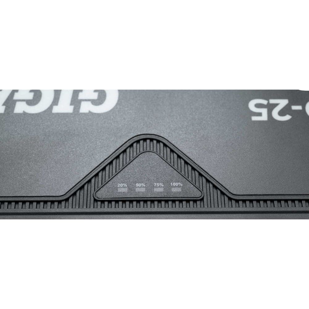 Портативное пуско-зарядное устройство Gigant 25000 mAh GSD-25 — фото 12