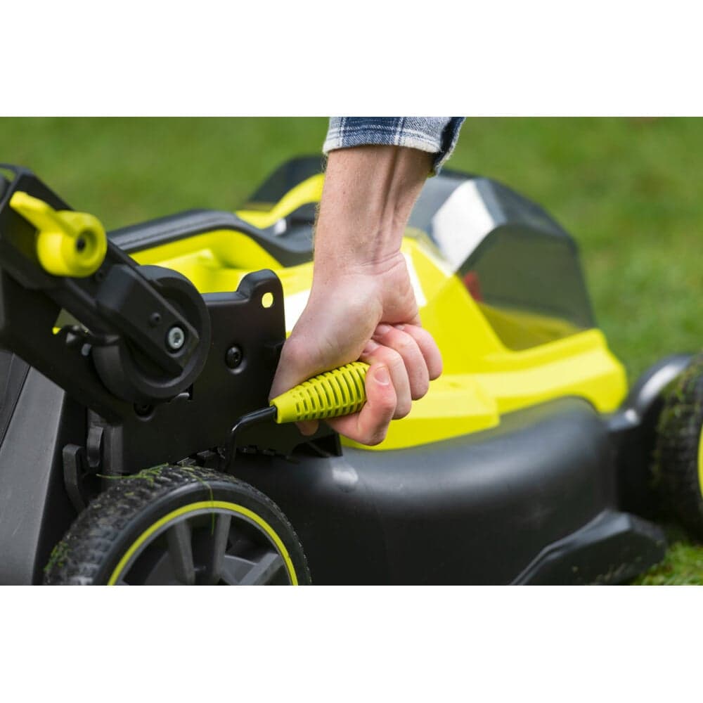Бесщеточная газонокосилка Ryobi ONE+ 18В RY18LMX40B-240 5133005481 — фото 3