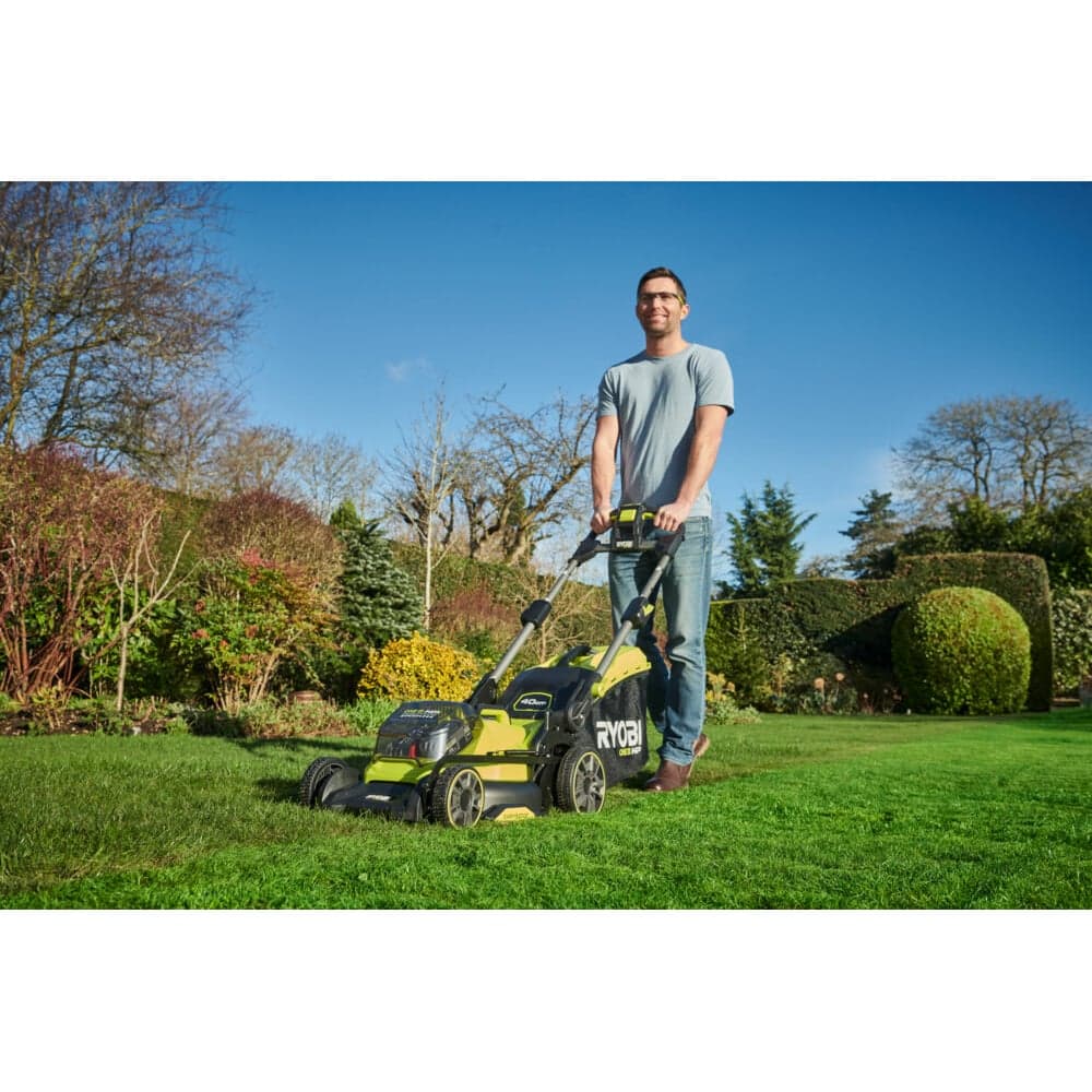 Бесщеточная газонокосилка Ryobi ONE+ 18В RY18LMX40B-240 5133005481 — фото 11