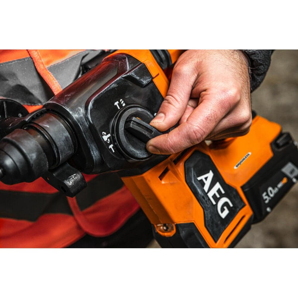Бесщеточный перфоратор AEG BBH18BL2-502C SDS+, 18В 4935492343 — фото 7