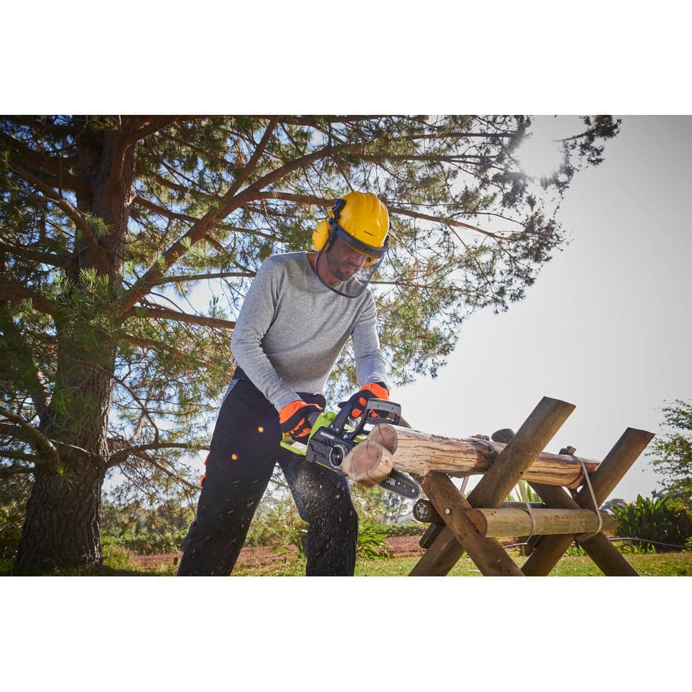 Бесщеточная аккумуляторная цепная пила Ryobi ONE+ OCS1830  без аккумулятора в комплекте 5133002829 — фото 4