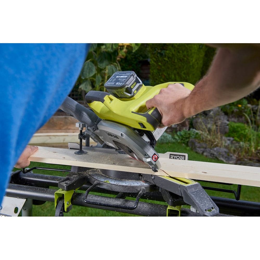 Аккумуляторная торцовочно-усовочная пила Ryobi ONE+ R18MS216-0 5133003597 — фото 3