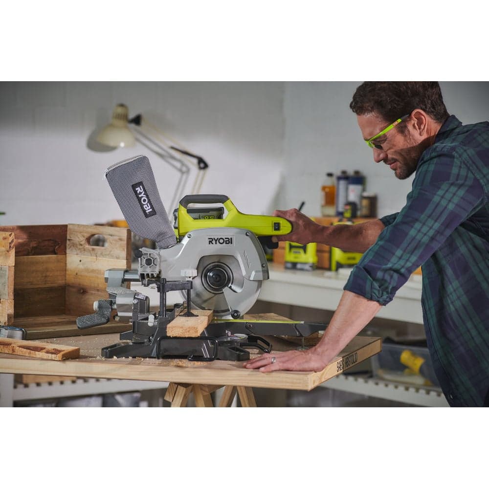 Аккумуляторная торцовочно-усовочная пила Ryobi ONE+ R18MS216-0 5133003597 — фото 4