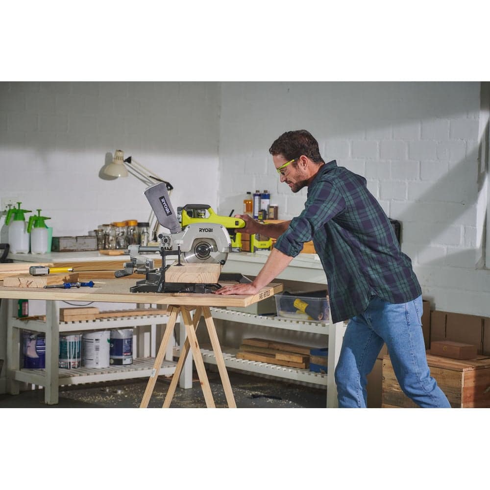 Аккумуляторная торцовочно-усовочная пила Ryobi ONE+ R18MS216-0 5133003597 — фото 5