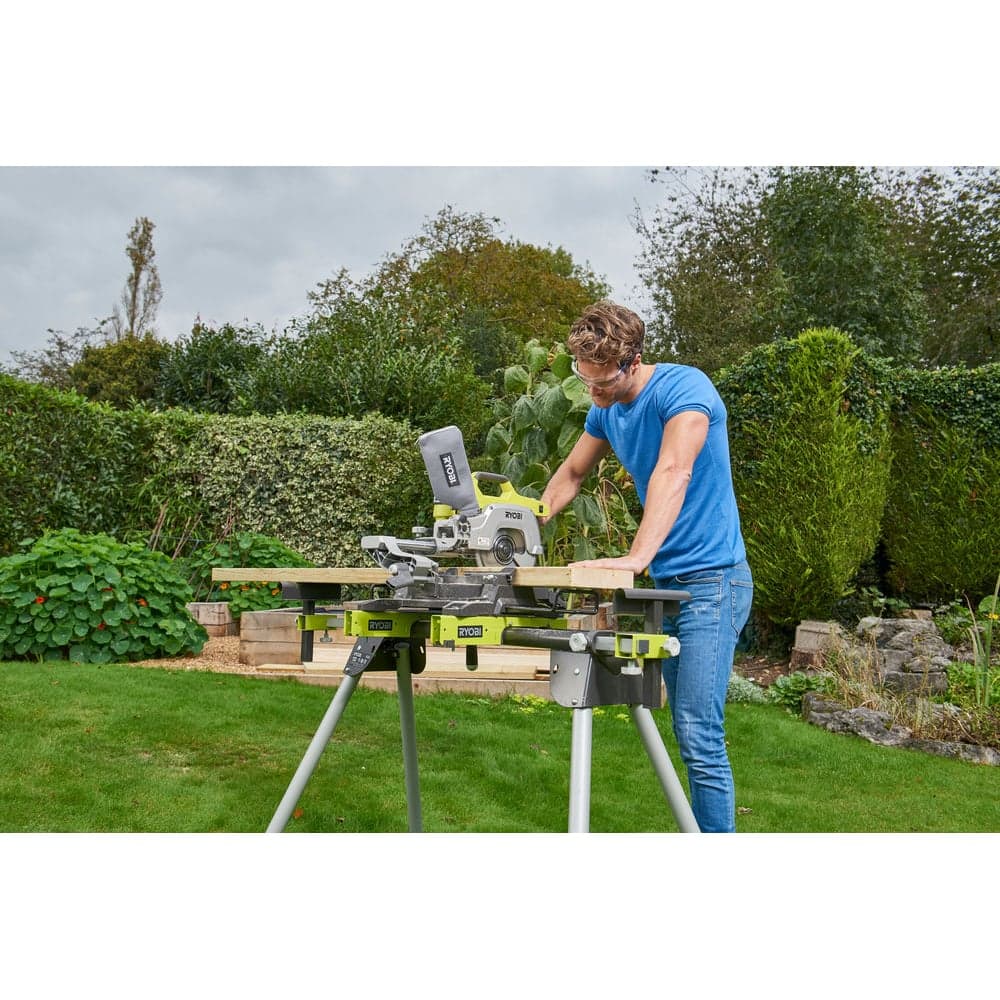 Аккумуляторная торцовочно-усовочная пила Ryobi ONE+ R18MS216-0 5133003597 — фото 10