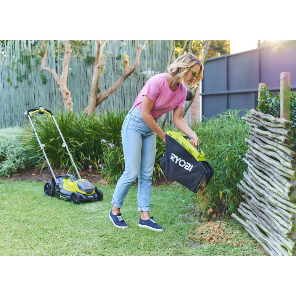 Газонокосилка Ryobi ONE+ 33cm; 1x аккумулятор 4.0Aч RLM18X33B40 5133004306 — фото 9